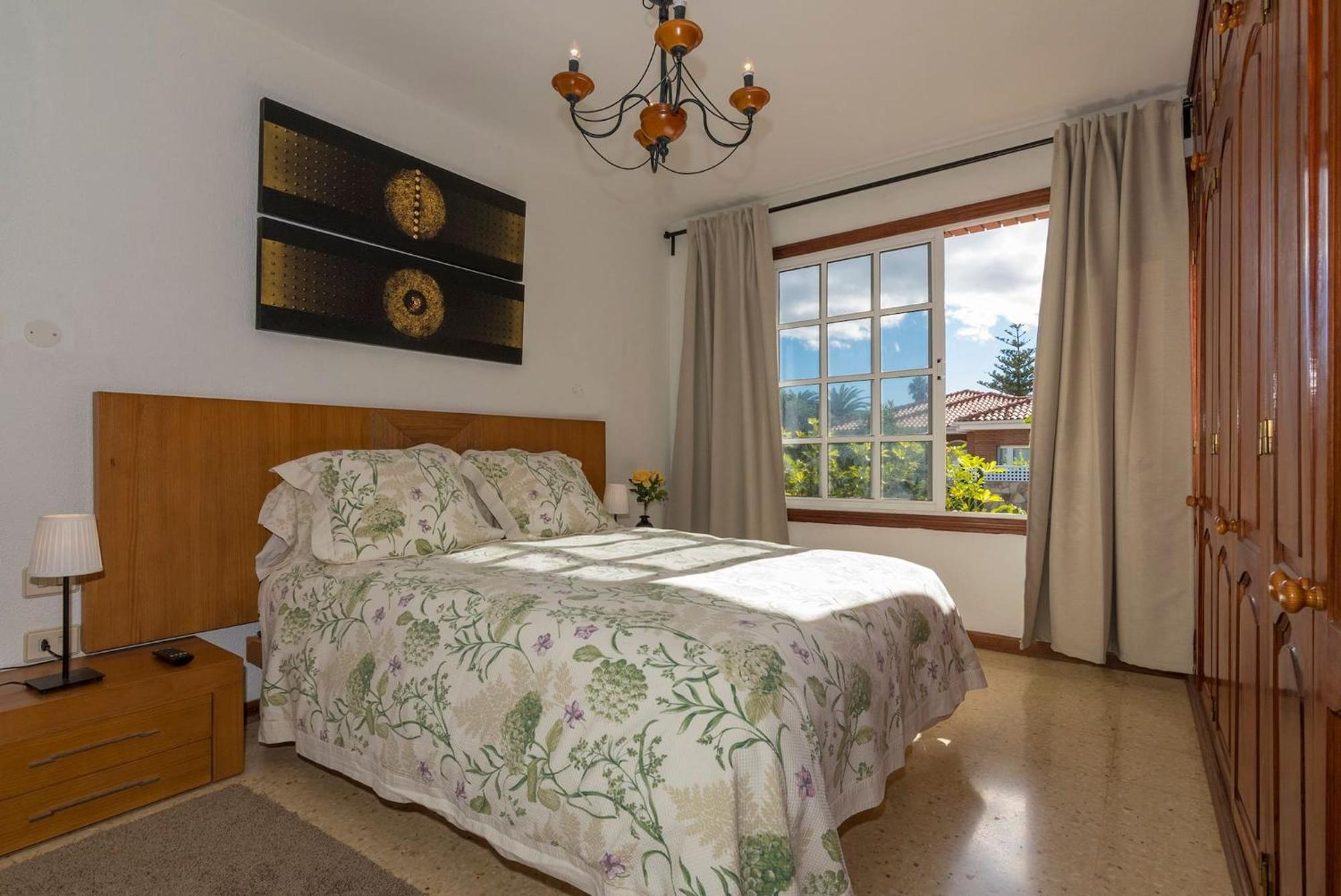Villa Los Almendros ลาสปัลมาส เด กรานคานาเรีย ภายนอก รูปภาพ