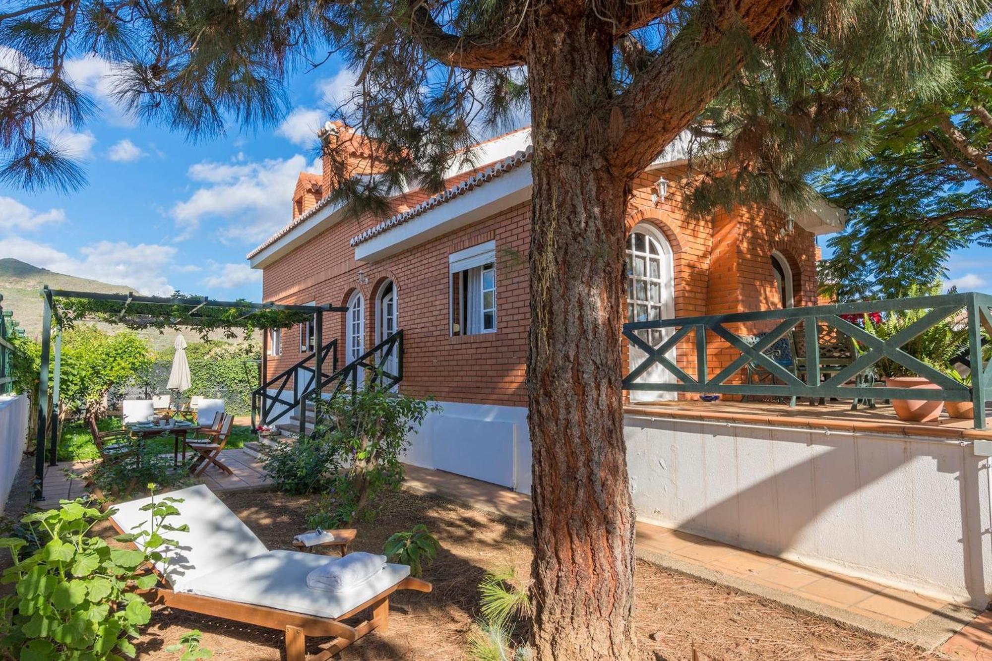 Villa Los Almendros ลาสปัลมาส เด กรานคานาเรีย ภายนอก รูปภาพ