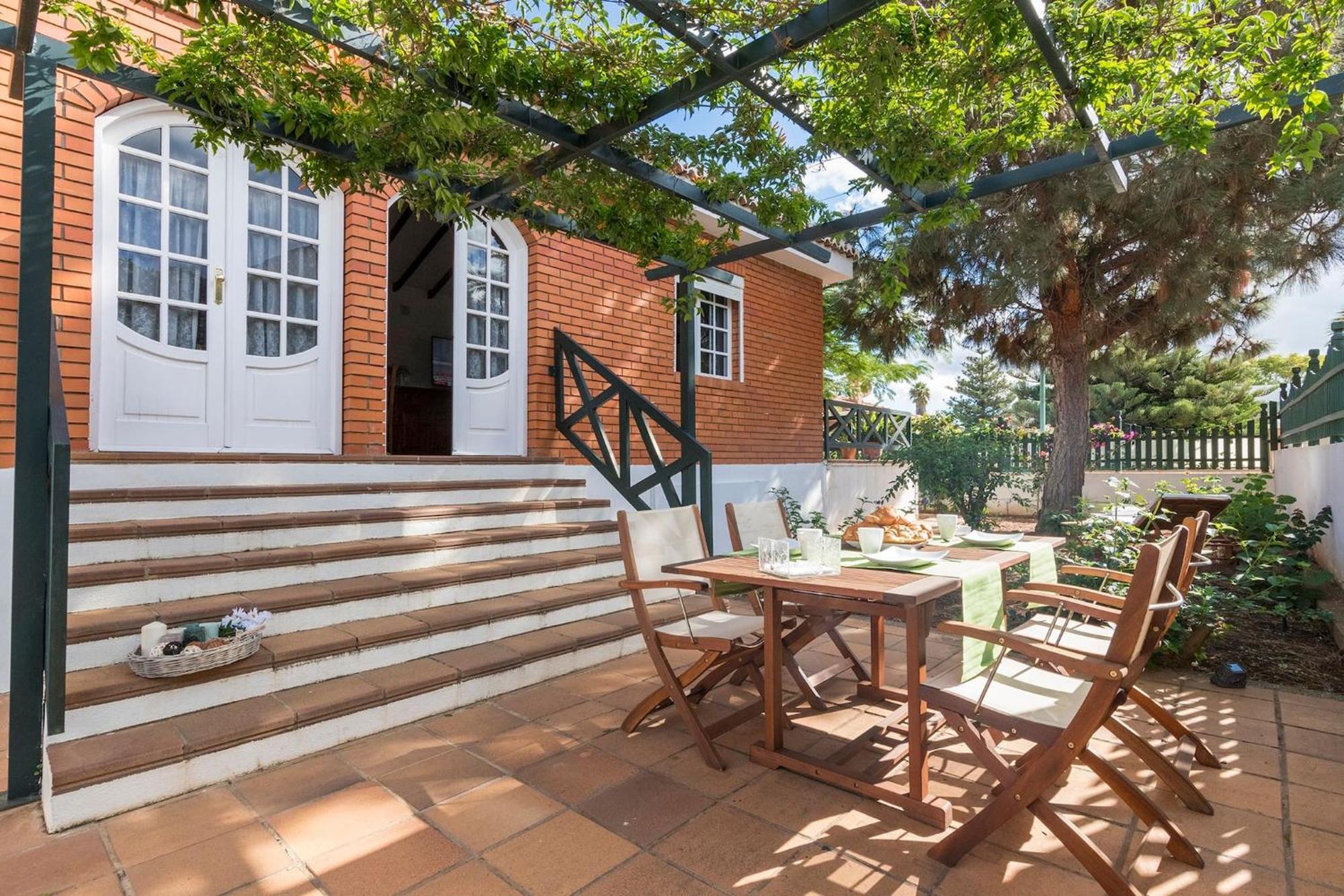 Villa Los Almendros ลาสปัลมาส เด กรานคานาเรีย ภายนอก รูปภาพ